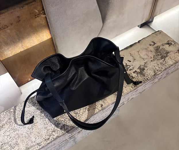 Infinito Camilla Grande Black