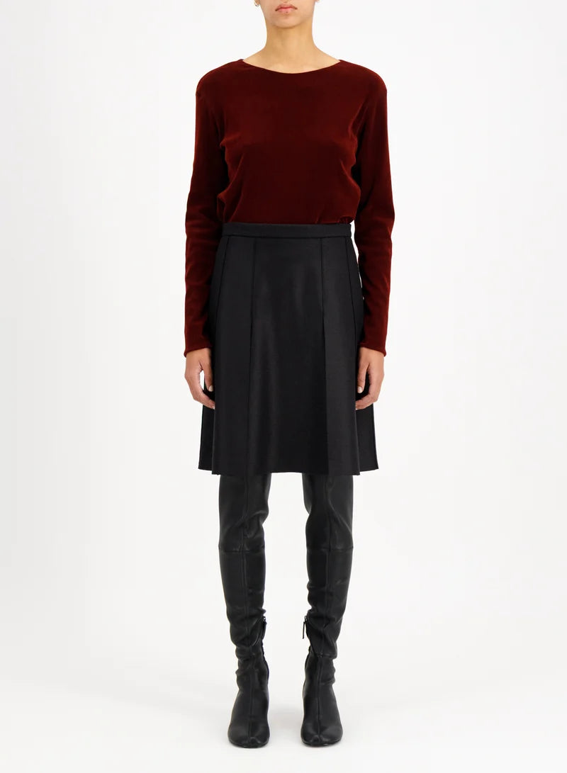 Harris Wharf Panel Skirt Light Pressed Wool Black