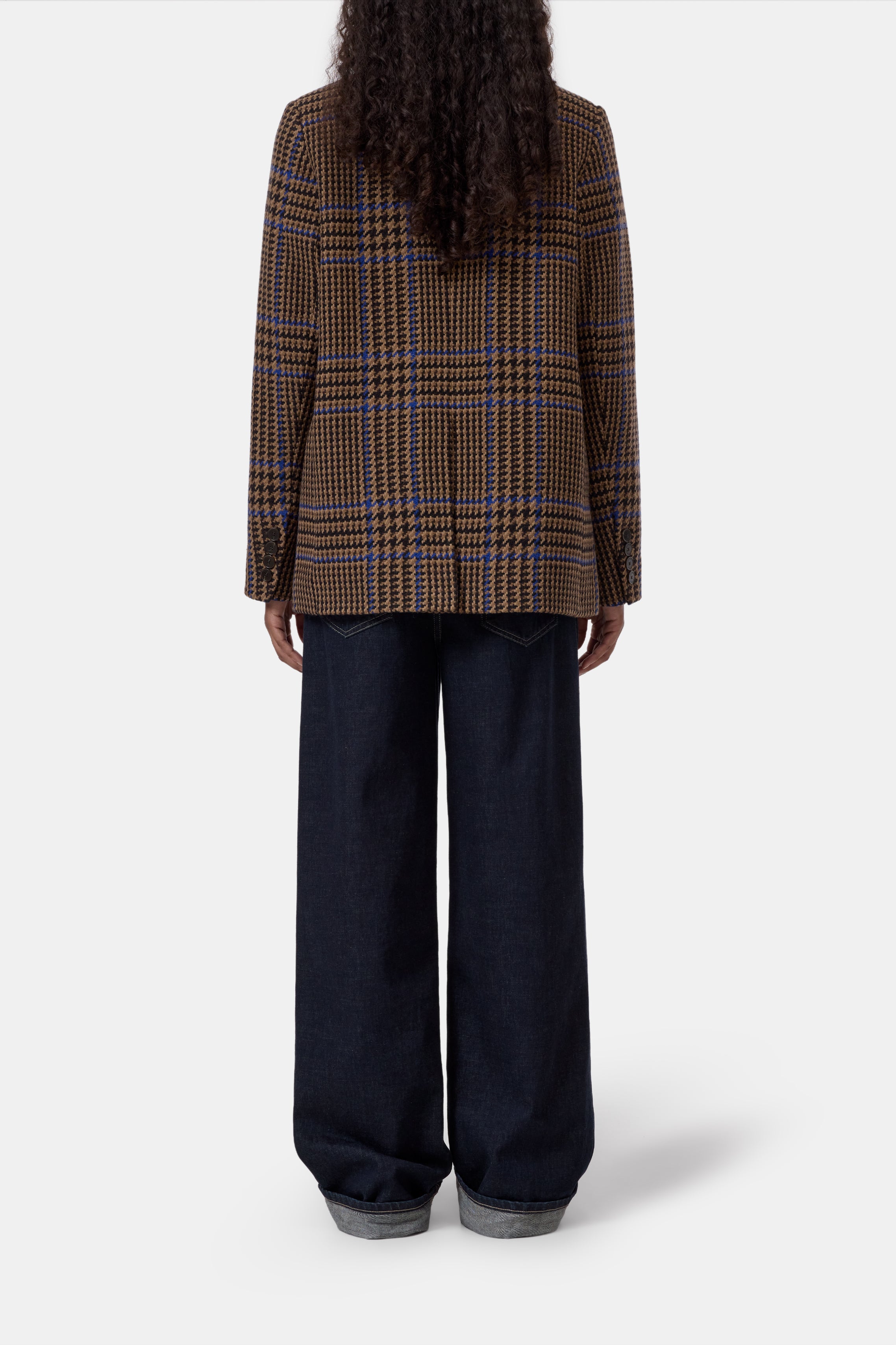 CLOSED FITTED BLAZER