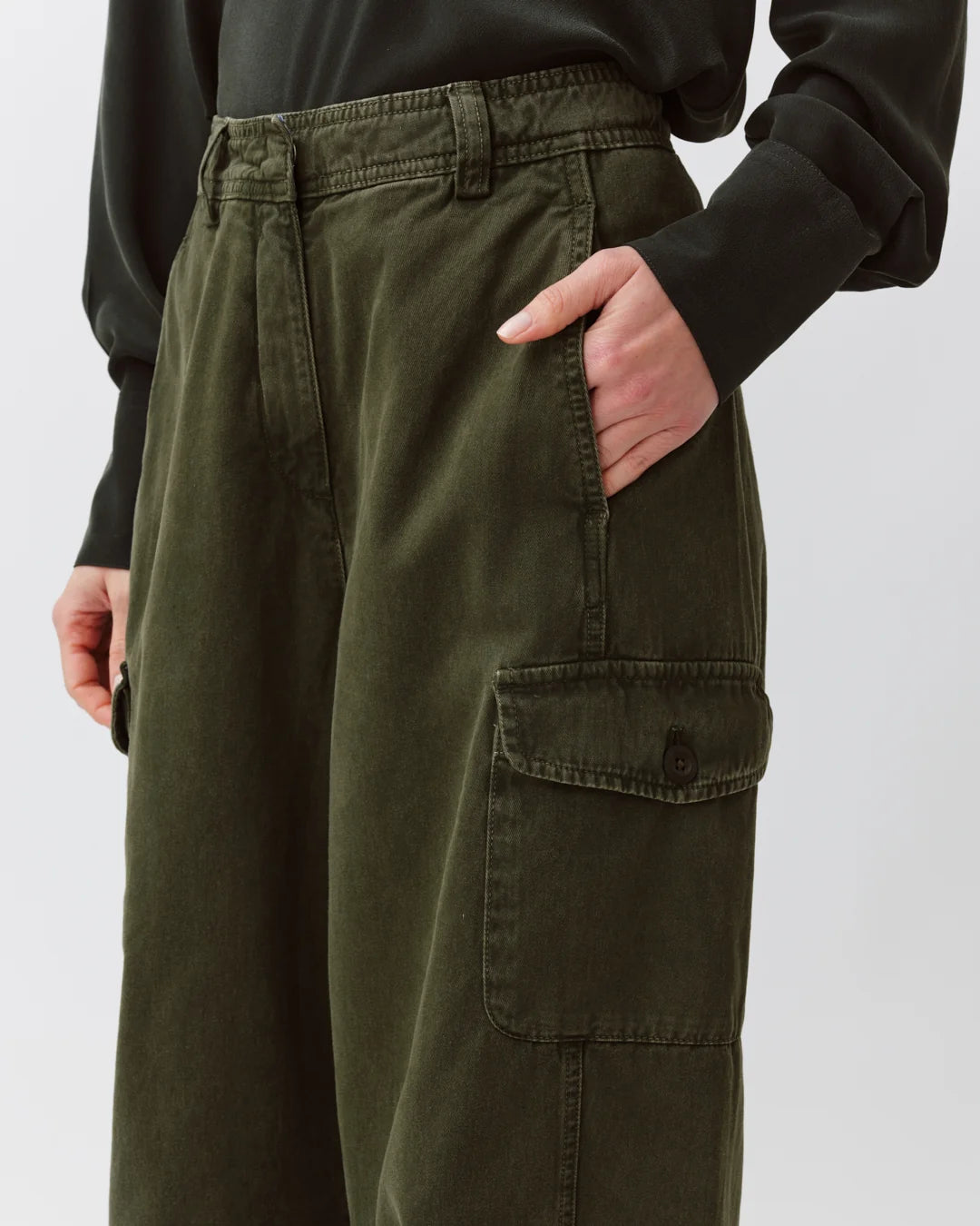 Diega Pargao Trousers Kaki