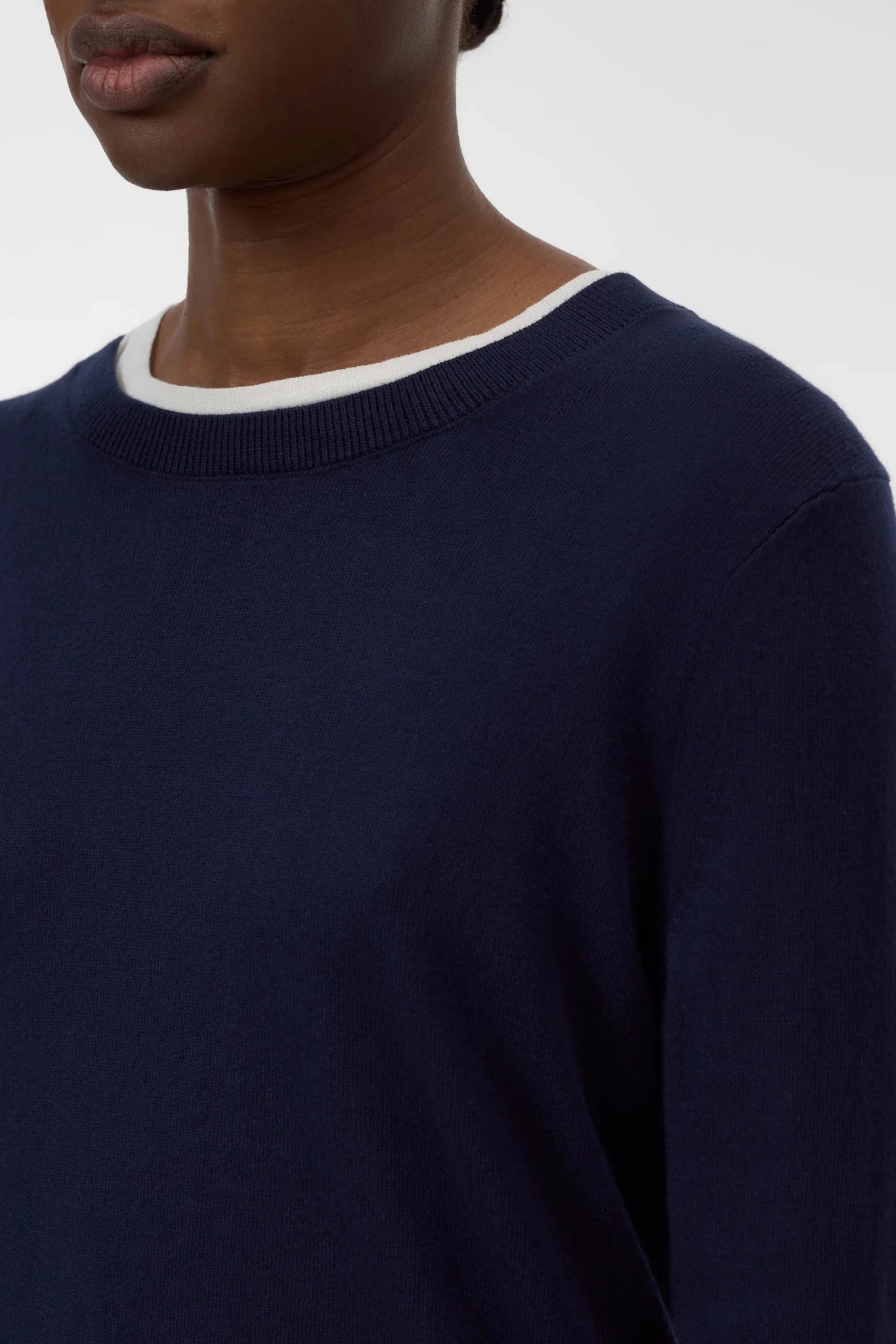 CLOSED COTTON CASHMERE CREWNECK SWEATER NAVY - Den Lille Ida - Closed