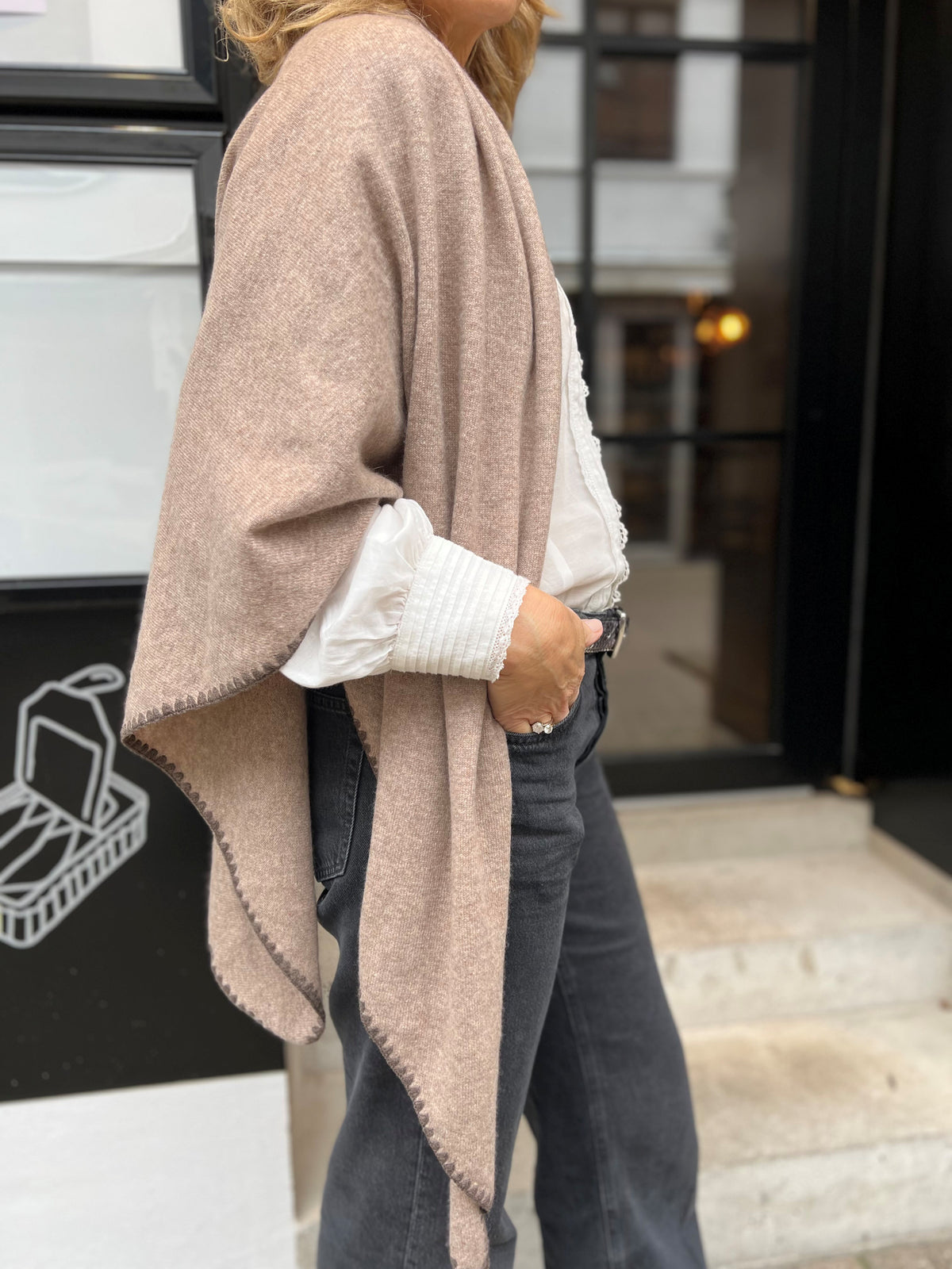 Davida Large Cashmere Scarf with Contrast Edge