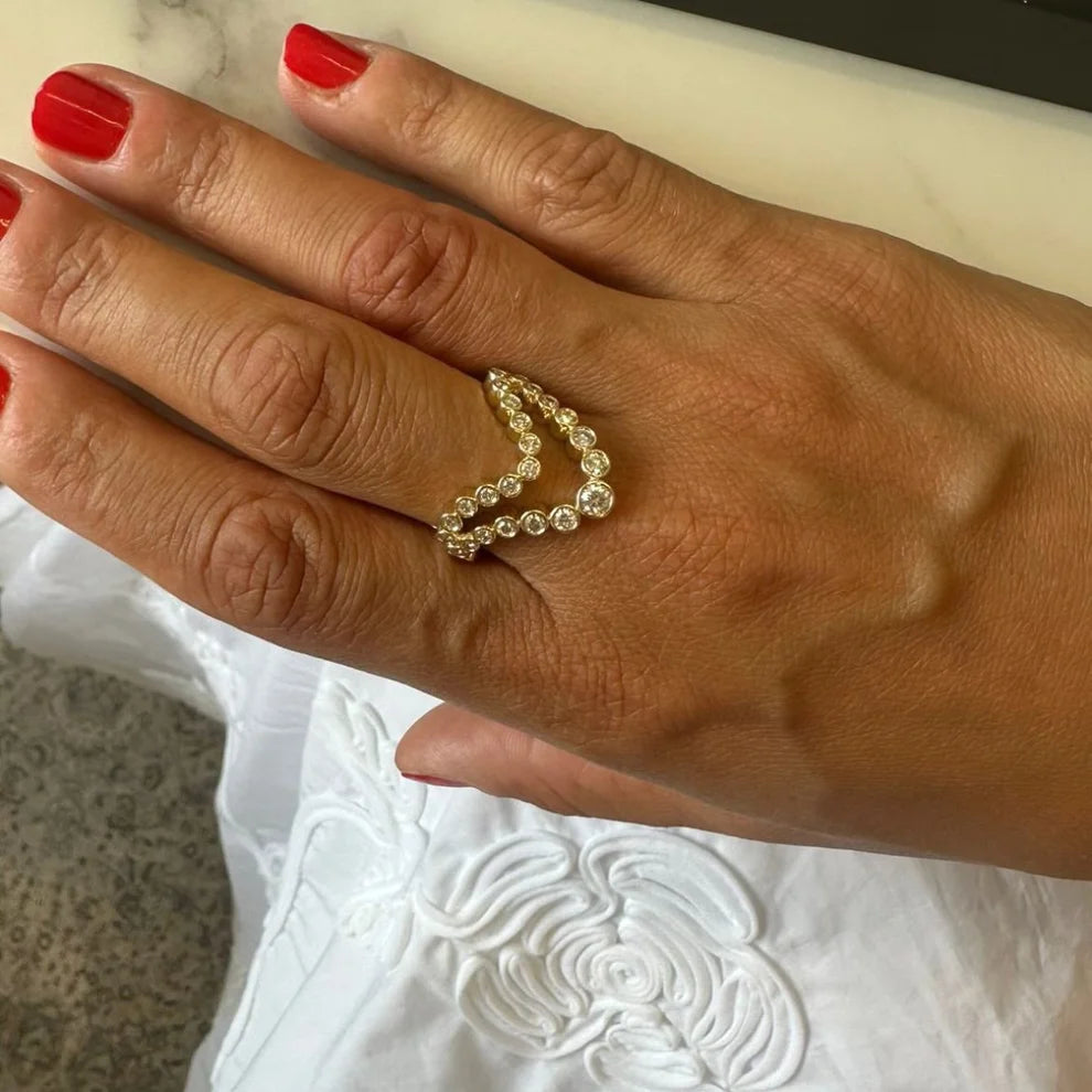 Le Soonar Double Wave Ring