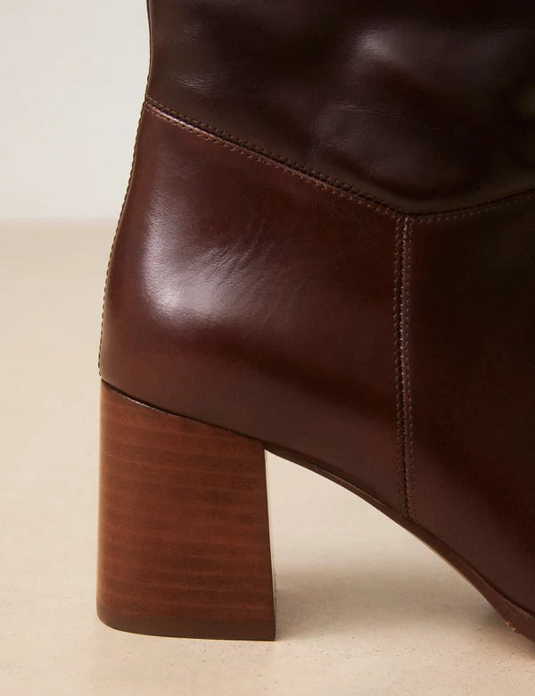 Rivecour Boots no 109 Chocolate Brown
