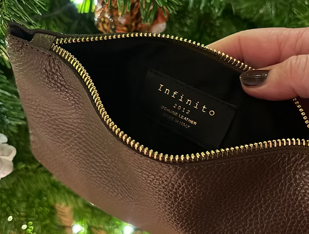 Infinito Karoline leather zip pouch cacao