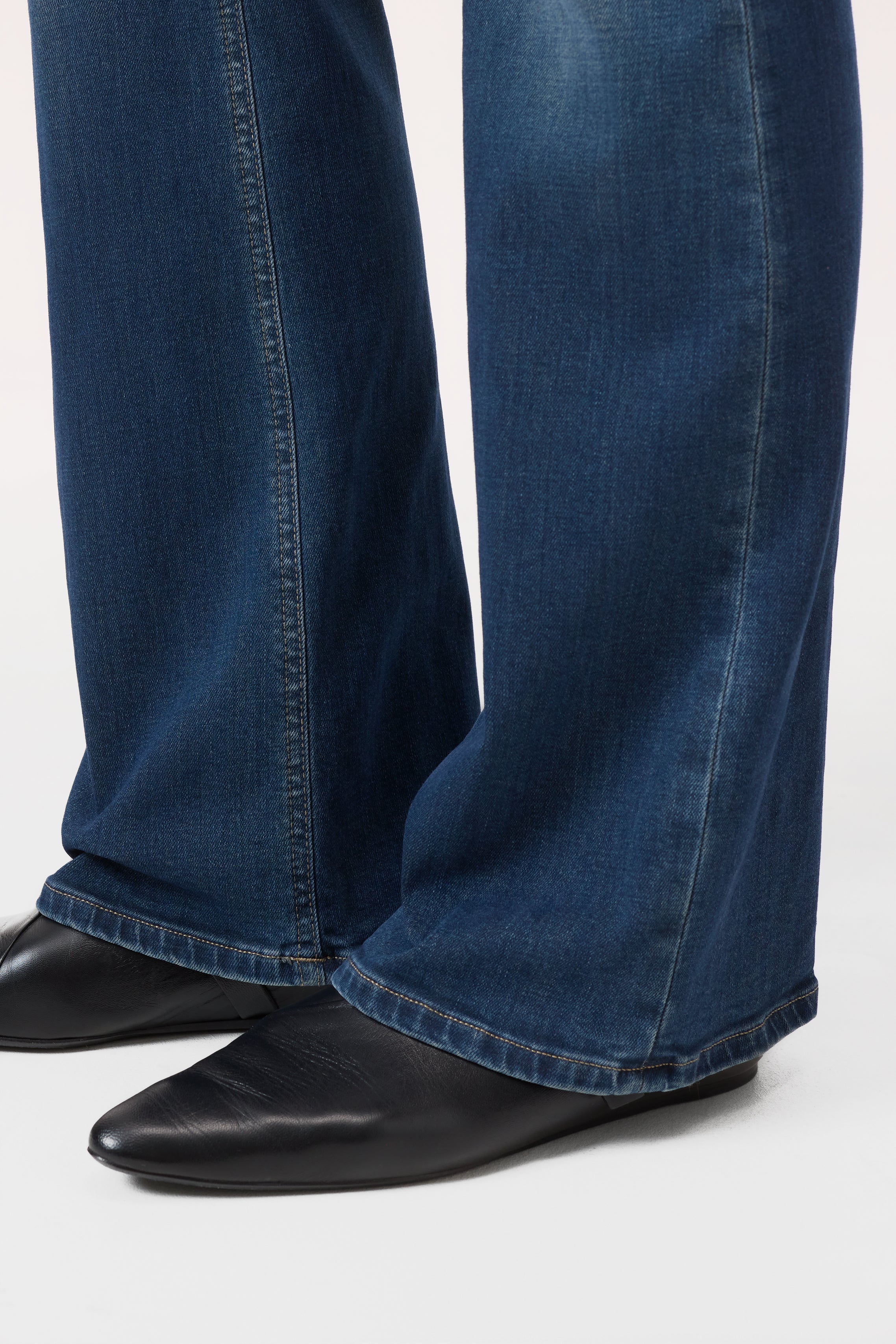 CLOSED FLARED JEANS JOVANNA DARK BLUE