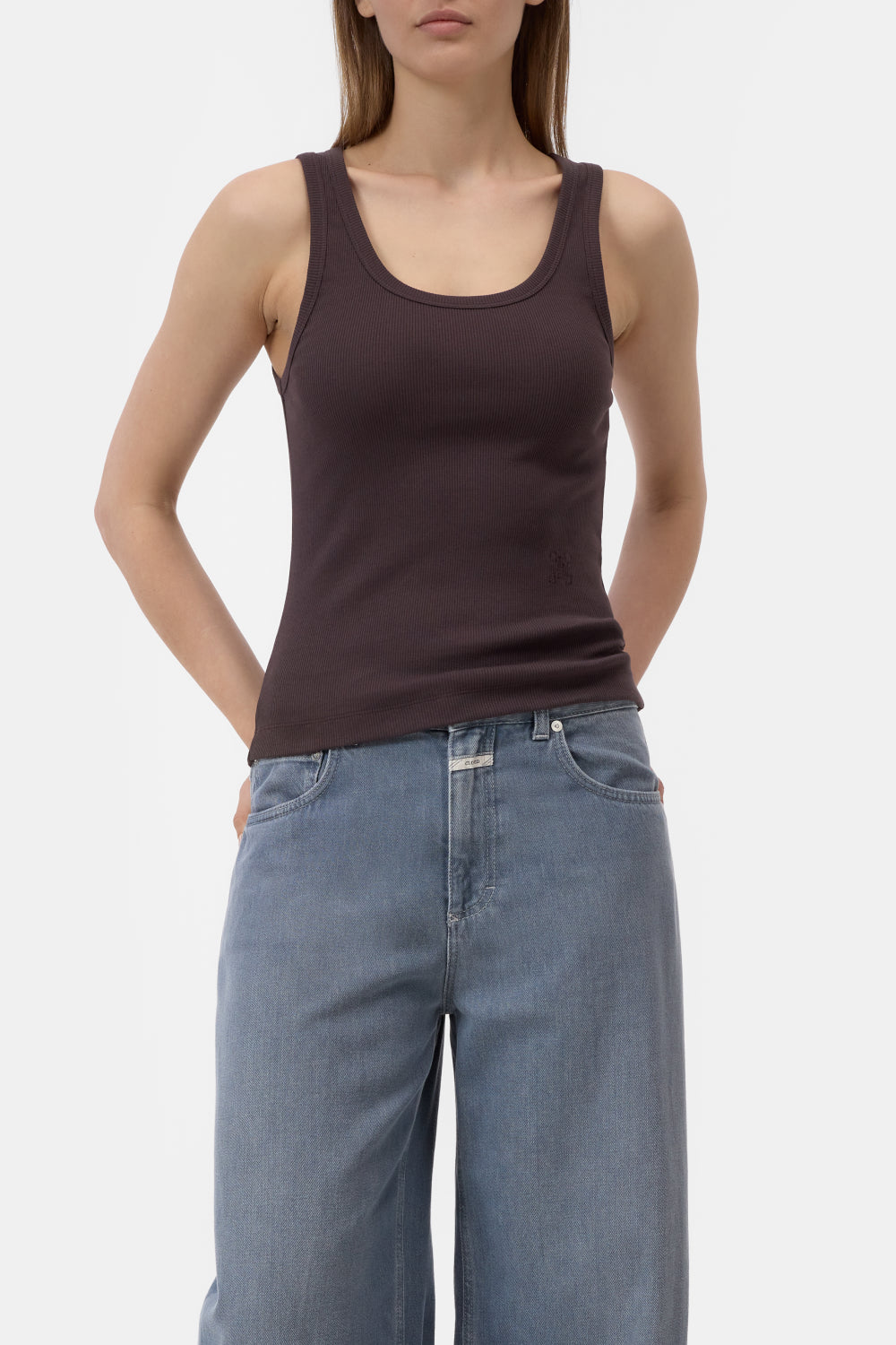 CLOSED TANK TOP COTTON RIB MAHAGONY BROWN