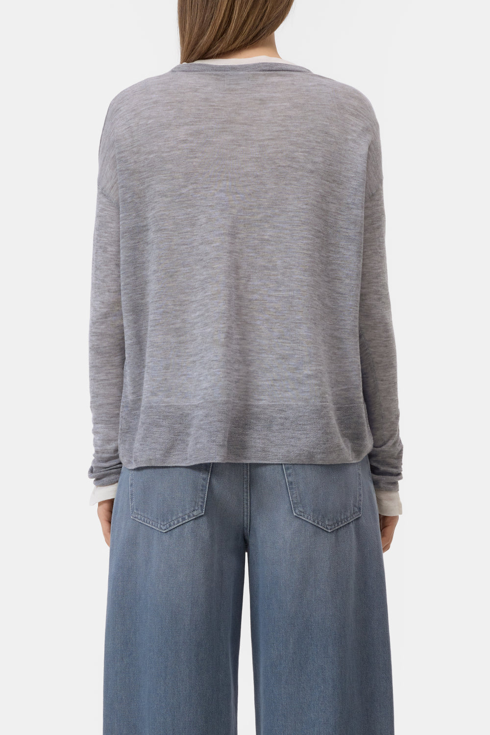 Closed Crew Neck Long Sleeve Pullover