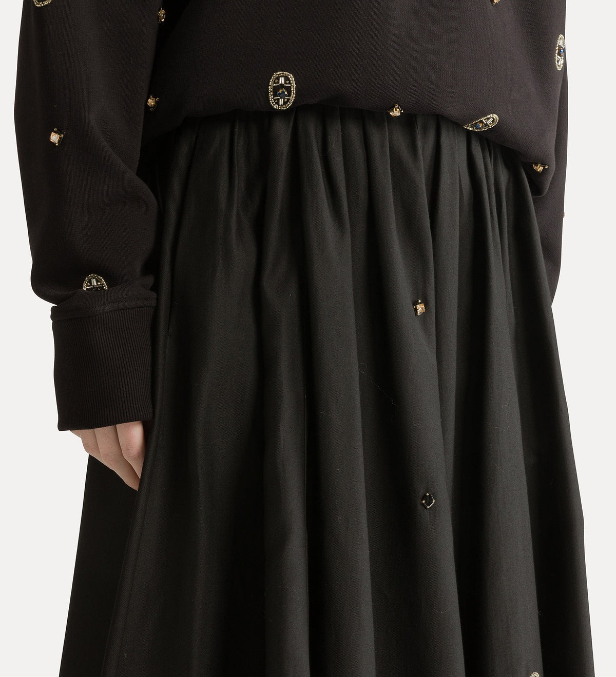 forte_forte full twill skirt with “le club” embroidery nero