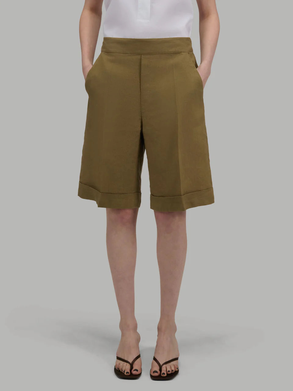 Xacus Erika Linen Bermuda Shorts Olive
