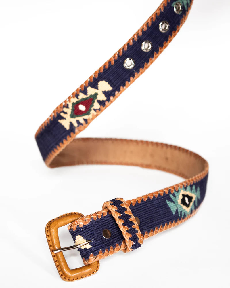 Latch Belt Marine