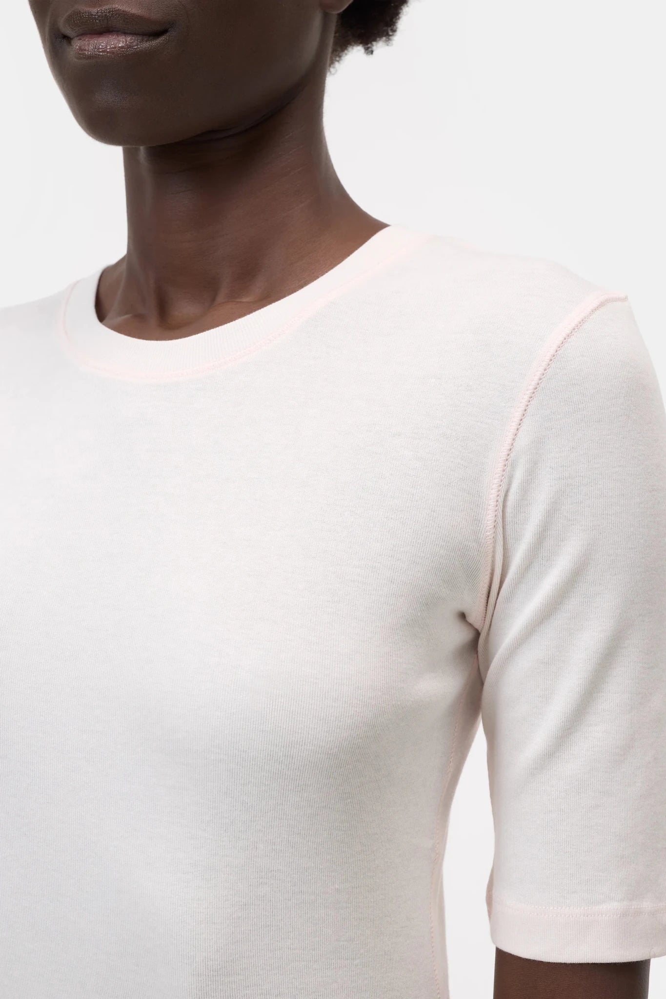 CLOSED CREWNECK SHORTSLEEVE COTON AND MODAL T - SHIRT BLUSH - Den Lille Ida - Closed