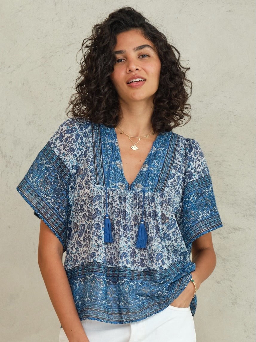 M.A.B.E Esti Print S/S Top Blue - Den Lille Ida - M.A.B.E