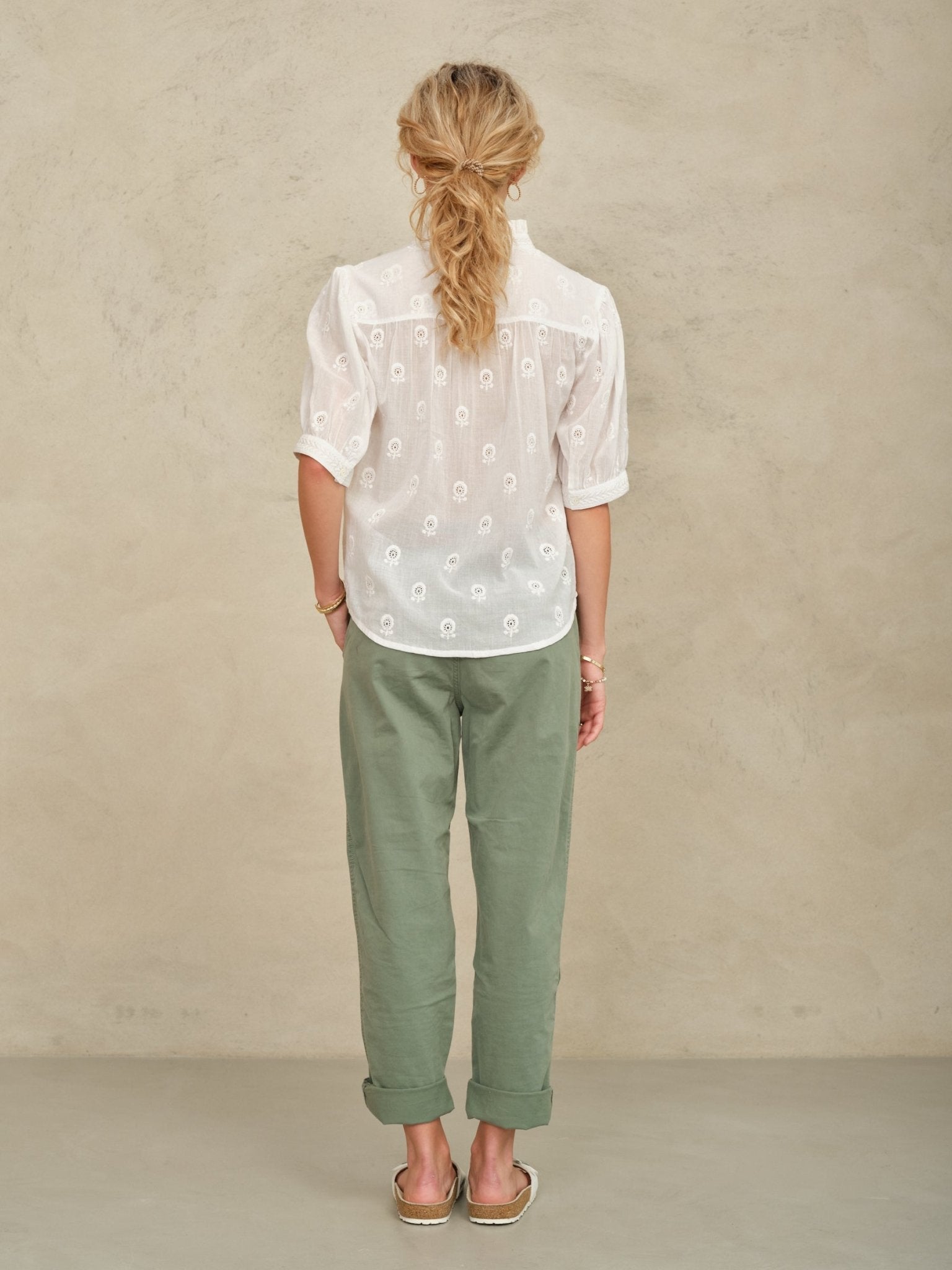 M.A.B.E Frani Emb Top White - Den Lille Ida - M.A.B.E